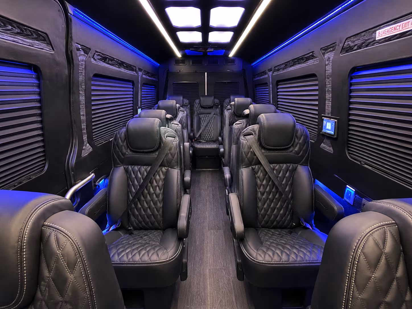 arrange transportation for your next airport transfer 2