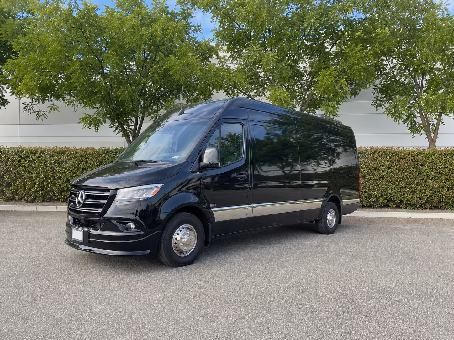 arrange transportation for your next bachelor or bachelorette party 1