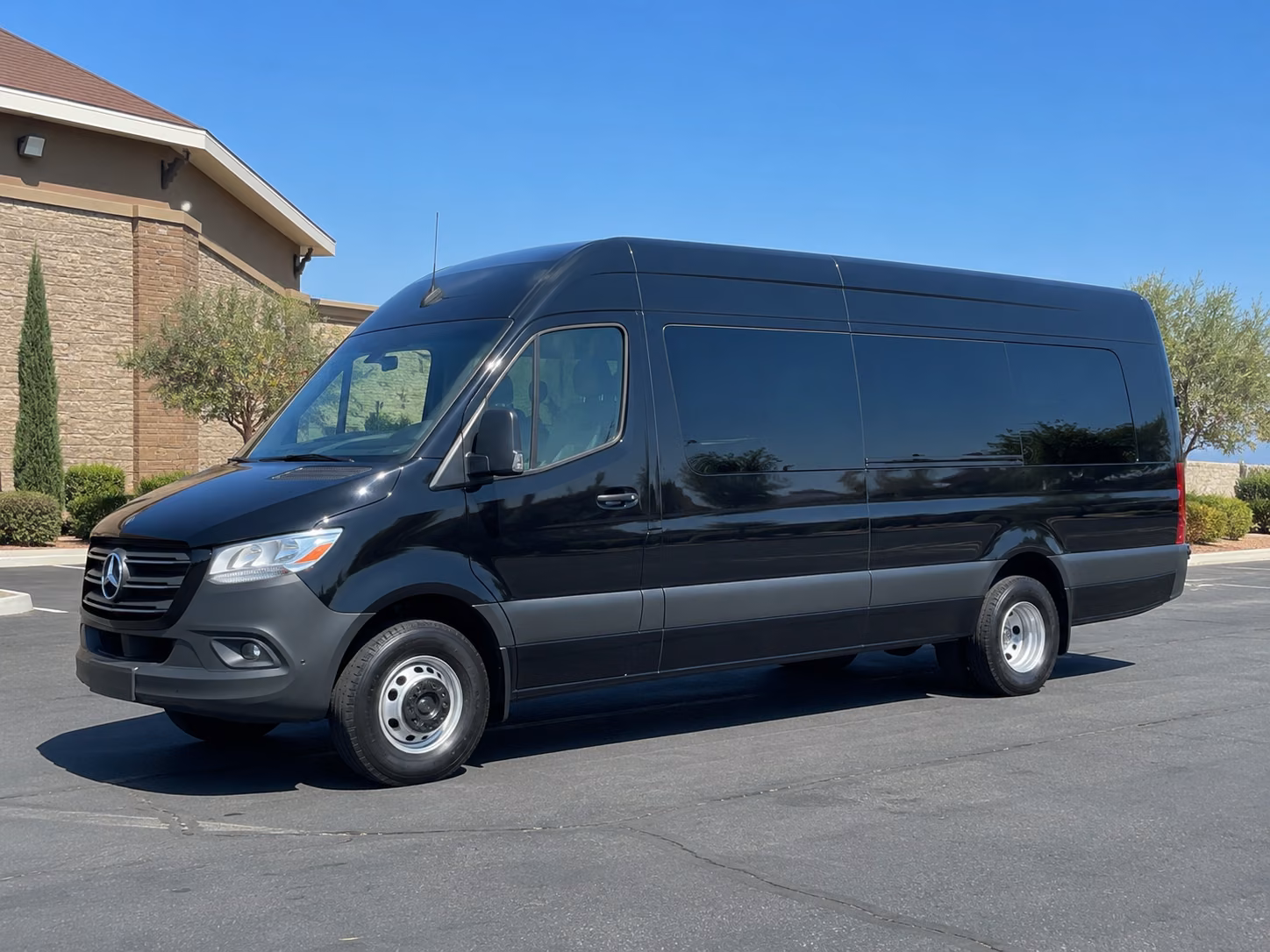 arrange transportation for your next convention or trade show 1