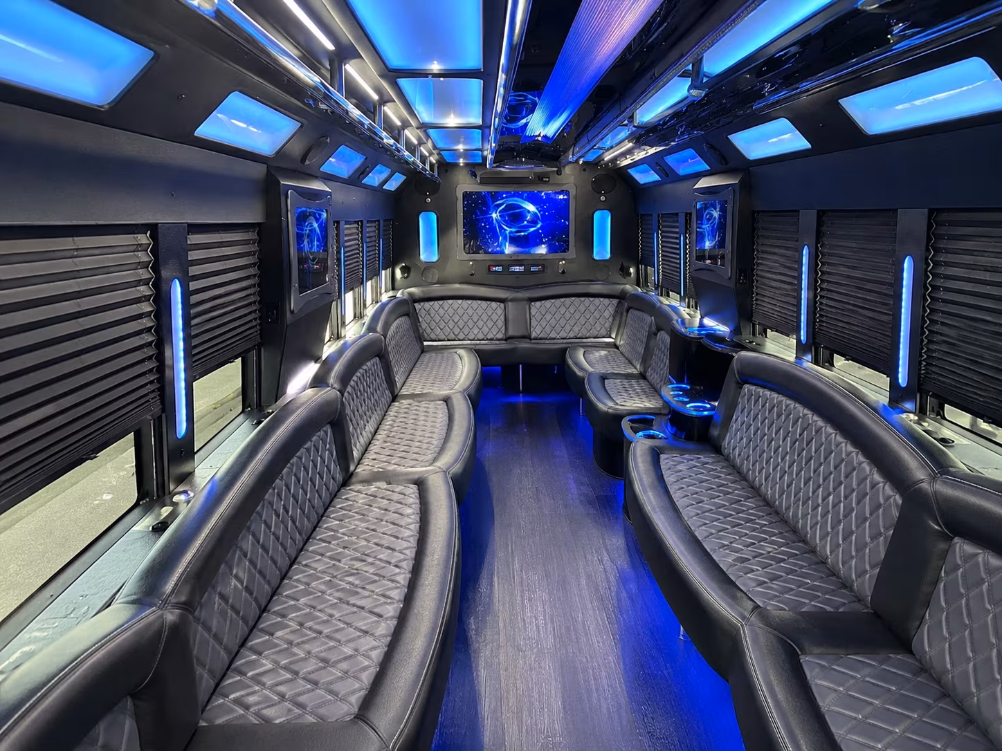 book a party bus to the best breweries and taprooms near woodbury