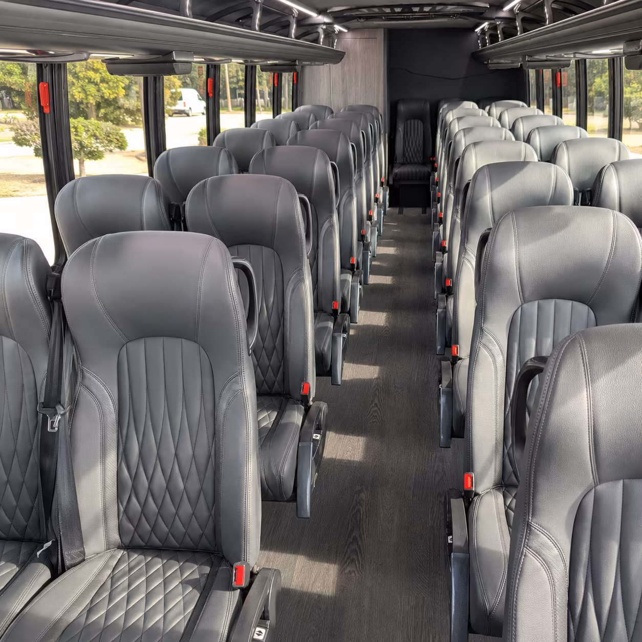 minibuses for saint paul museum and science center trips