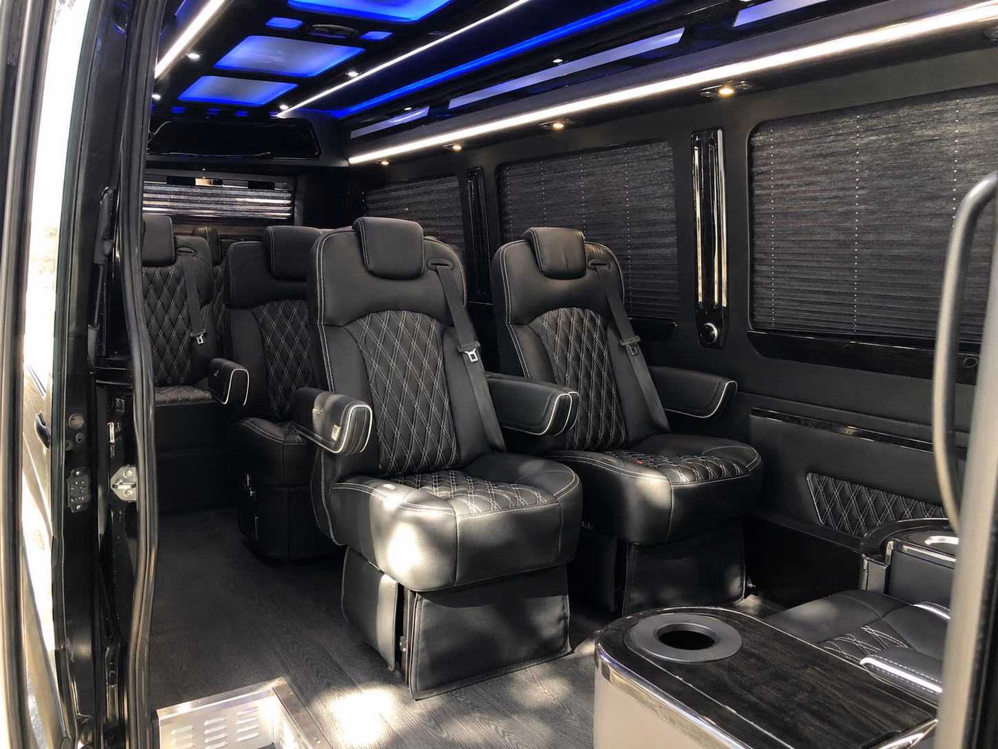 sprinter vans and minibuses for intimate woodbury wedding parties