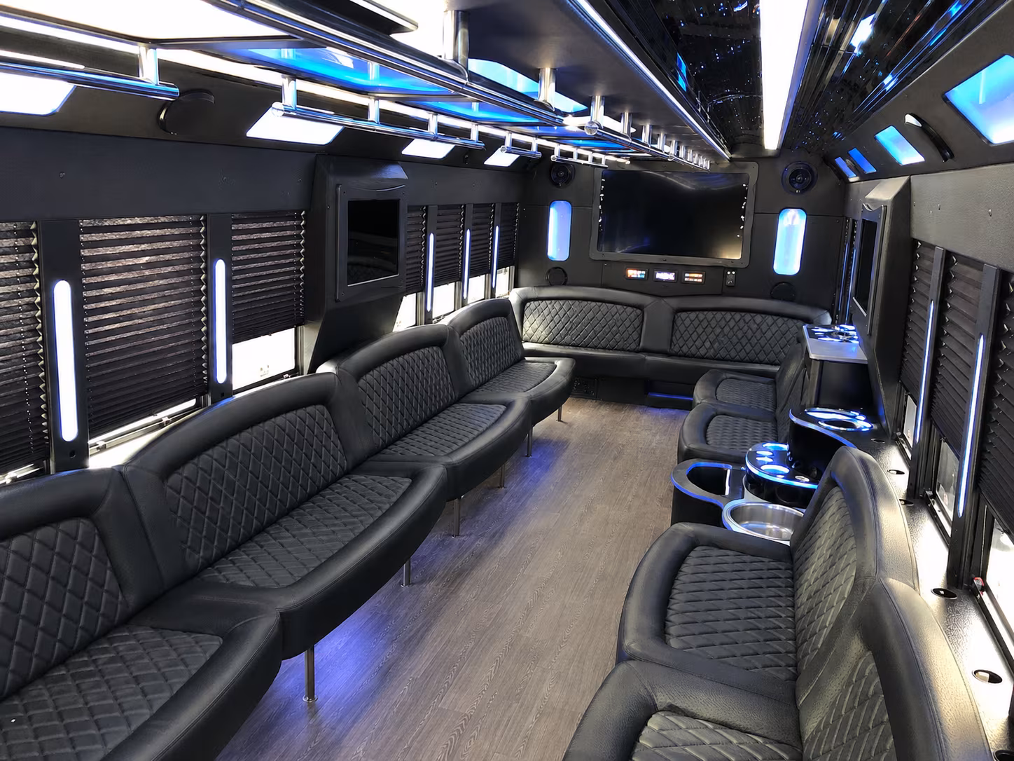 why rent using woodburyminibuscompany com