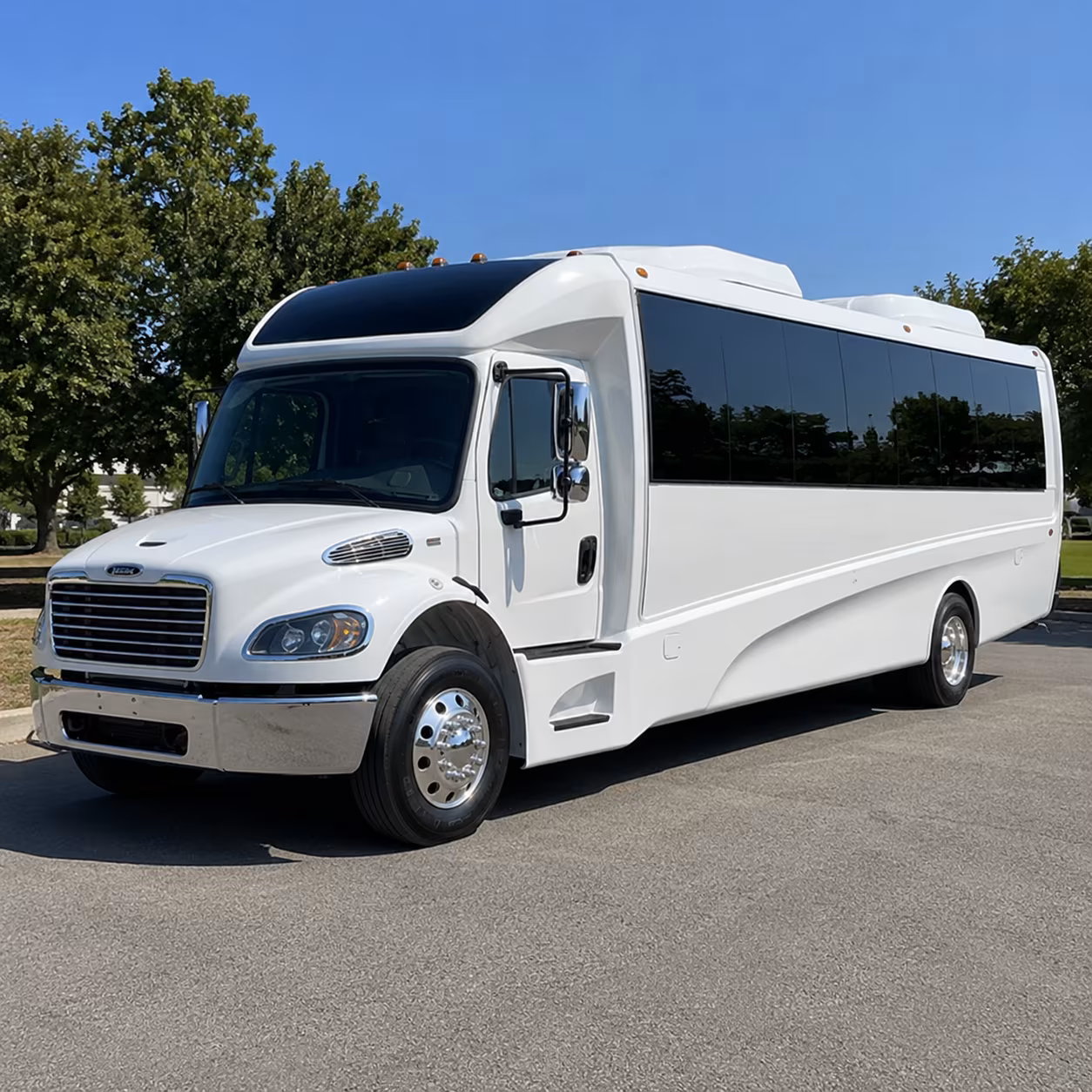 woodbury 18 passenger minibus