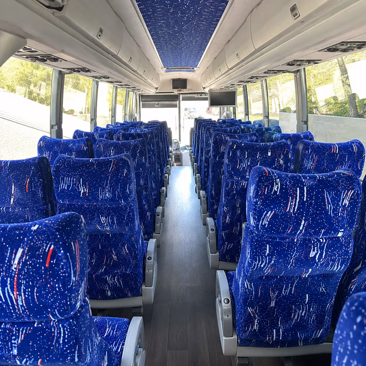 woodbury 50 passenger charter bus interior