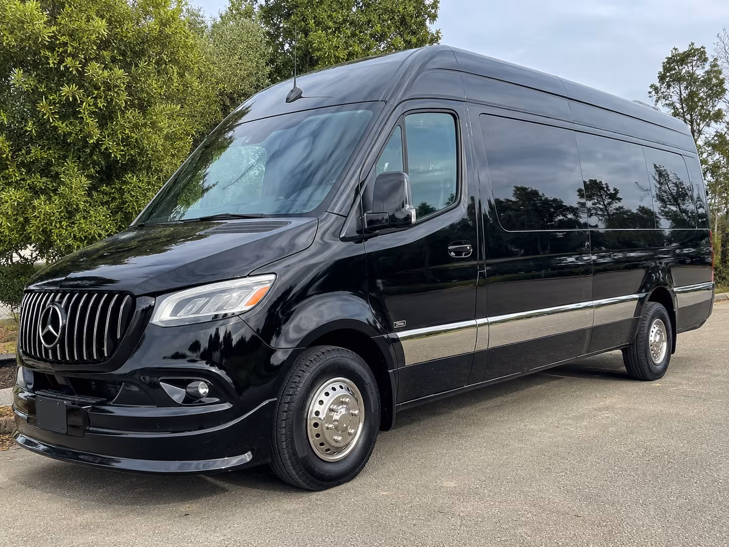 woodbury wedding transportation onboard seating